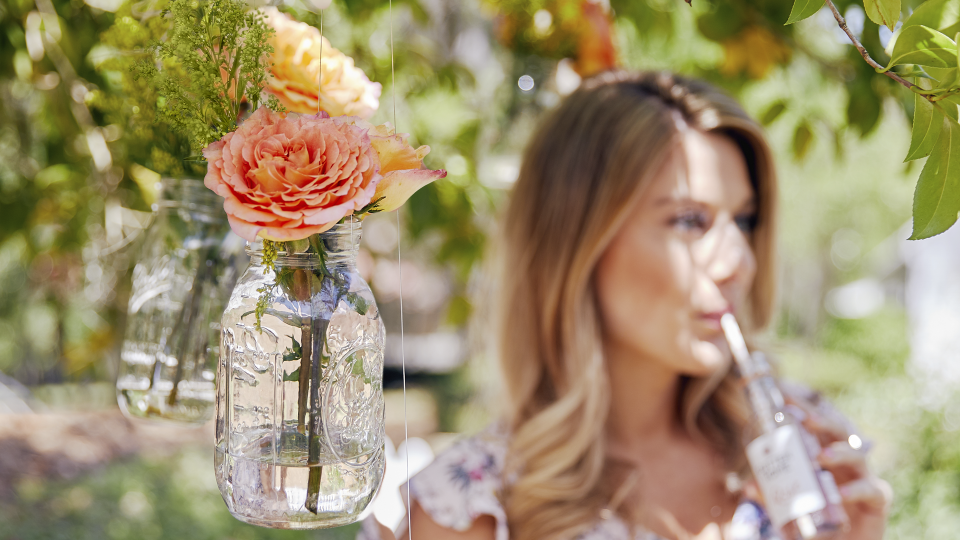 DIY Mason Jar Wine Glasses That Double as Party Favors - Sutter